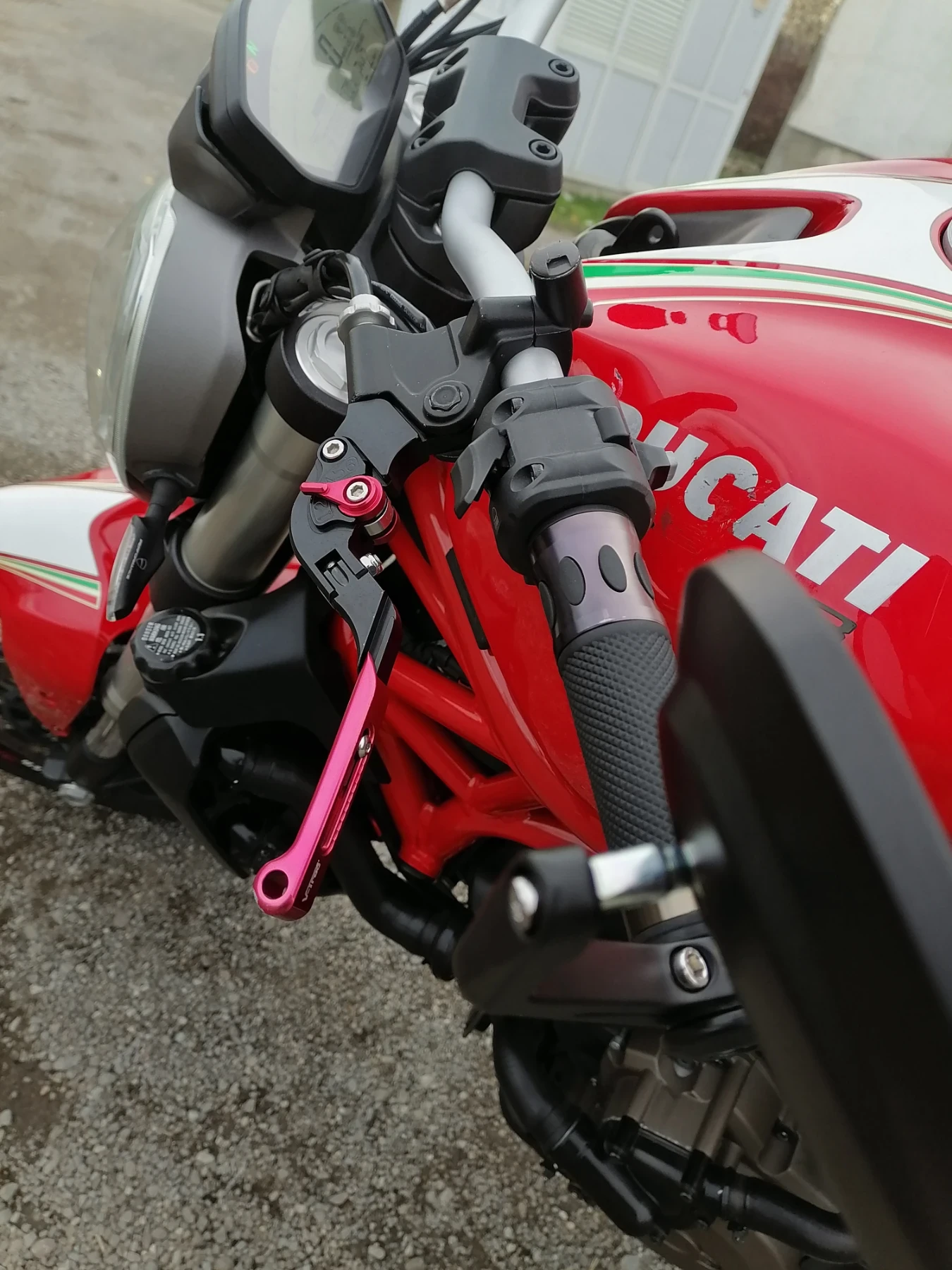 Ducati Monster 821 ABS DTC - изображение 10