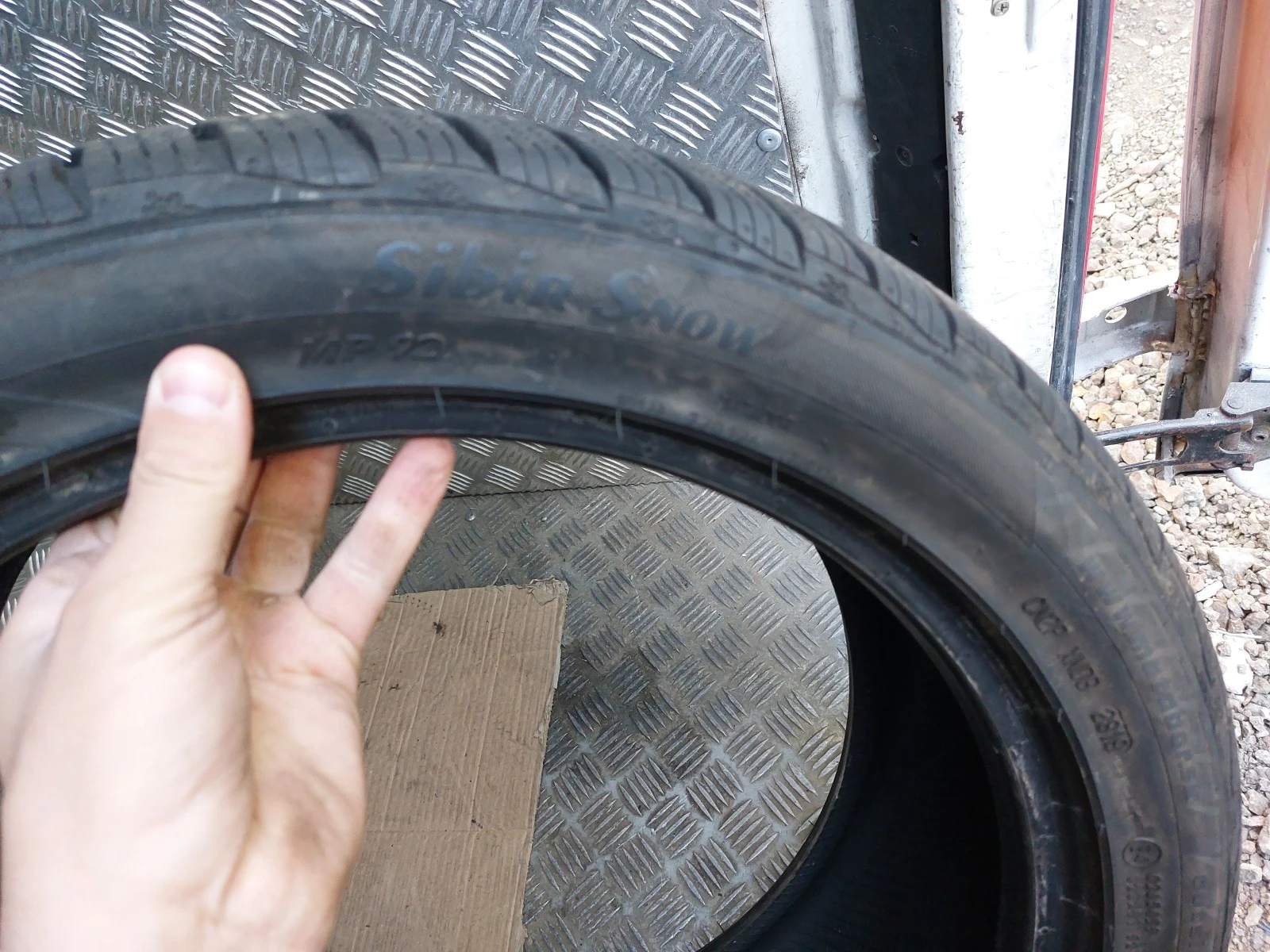 ���� 245/40R18 | Mobile.bg � ����������� 6