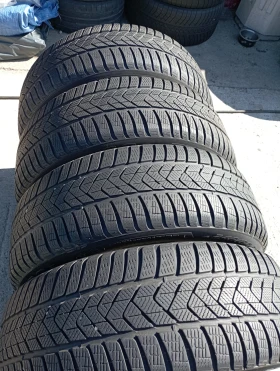 Гуми Зимни 245/50R19, снимка 4 - Гуми и джанти - 47665075