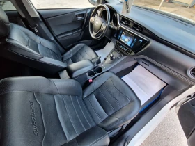 Toyota Auris 1.8/Обслужен/SWISS TREND/KEYLESS/КОЖА/Подгрев/Кам., снимка 14