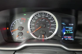 Toyota Corolla 2.0 SE, снимка 11