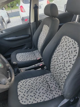 Skoda Fabia 1.9, 64к.с., снимка 7