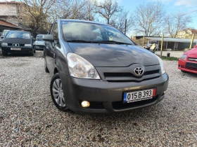 Toyota Corolla verso, снимка 2