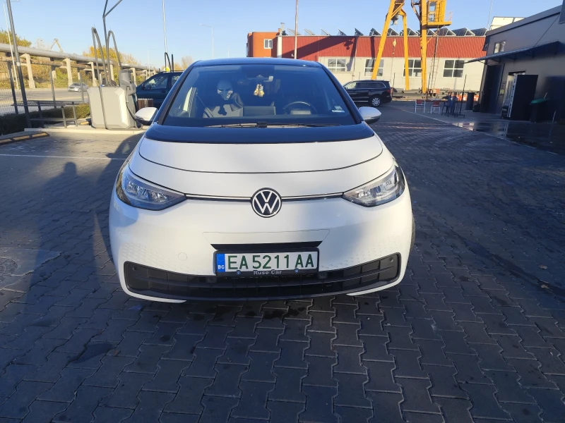 VW ID.3 70kw/204HP/PRO/Термопомпа /Автокаско , снимка 1 - Автомобили и джипове - 47880565