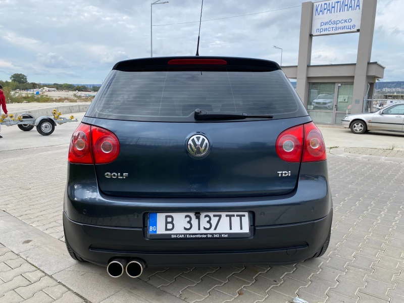 VW Golf 5, снимка 3 - Автомобили и джипове - 48393616