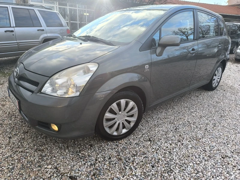 Toyota Corolla verso, снимка 1 - Автомобили и джипове - 48423179