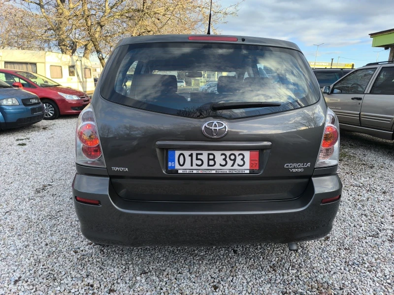 Toyota Corolla verso, снимка 5 - Автомобили и джипове - 48423179