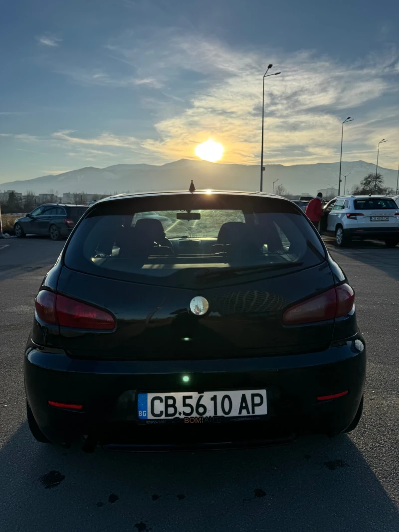 Alfa Romeo 147 1.9 Jtd, снимка 7 - Автомобили и джипове - 48578629