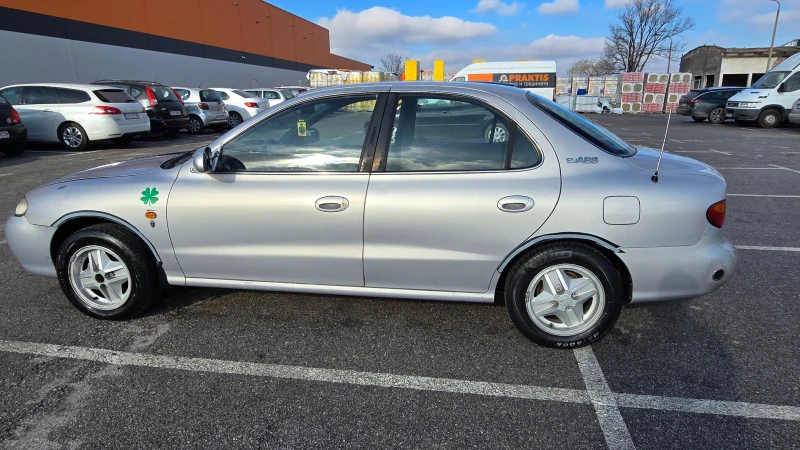 Hyundai Lantra 1.6 + газ, снимка 7 - Автомобили и джипове - 48739139