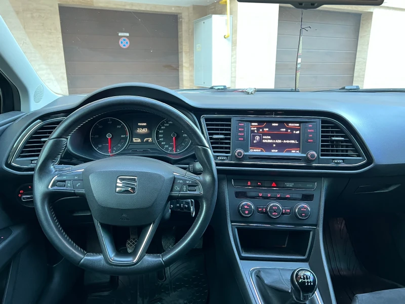 Seat Leon 1.6* FR* LED* , снимка 10 - Автомобили и джипове - 48741348