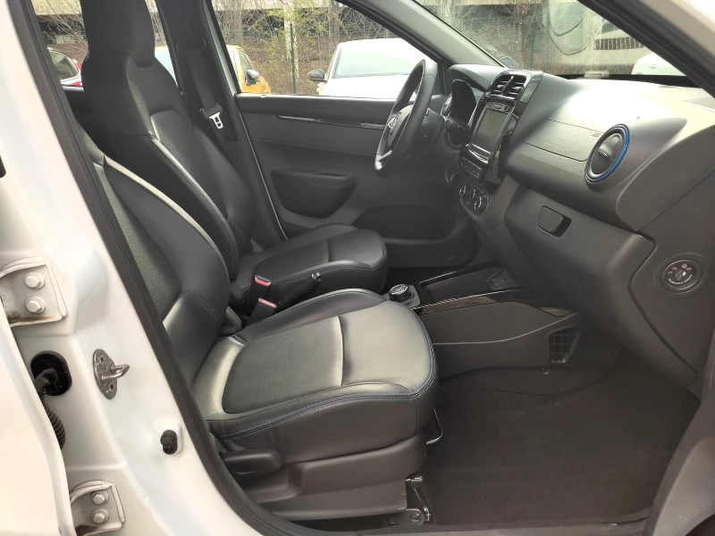 Dacia Spring Comfort Plus   , снимка 11 - Автомобили и джипове - 51354687