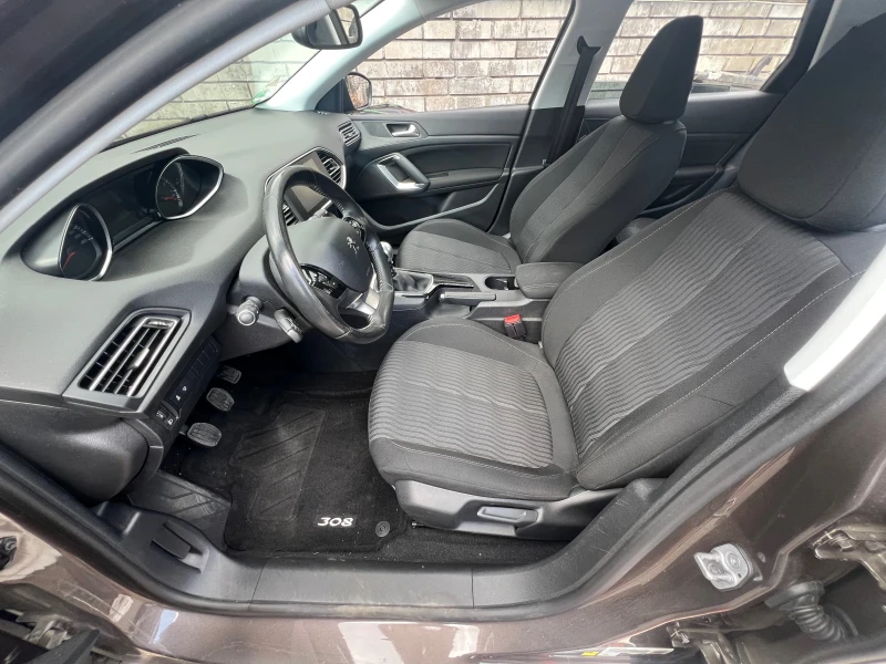 Peugeot 308 1.2 131к, снимка 10 - Автомобили и джипове - 50747180