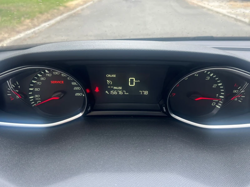 Peugeot 308 1.2 131к, снимка 13 - Автомобили и джипове - 50747180