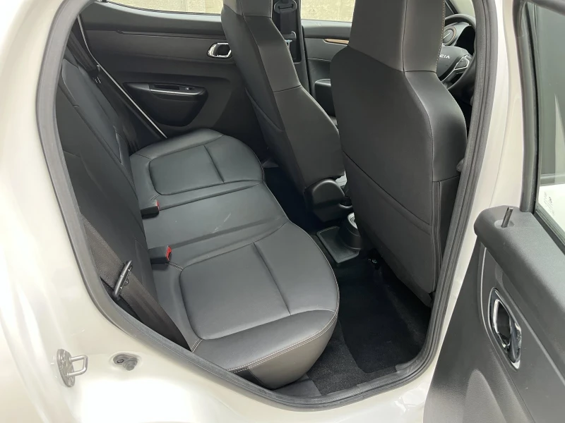 Dacia Spring  Extreme 65 kc CCS, снимка 14 - Автомобили и джипове - 52461681