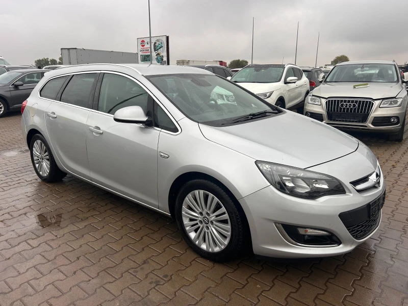 Opel Astra 1.7CDTI NAVI EURO 5, снимка 4 - Автомобили и джипове - 51963222