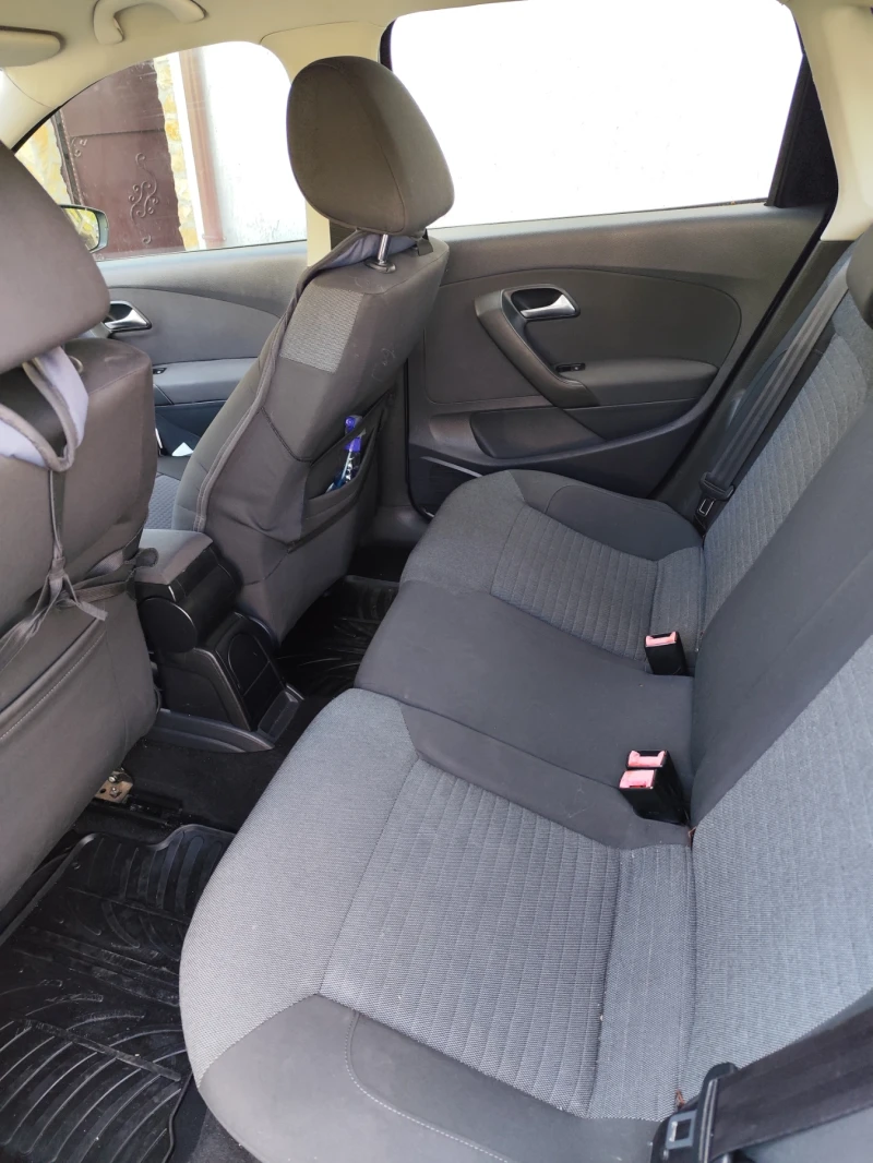 VW Polo, снимка 11 - Автомобили и джипове - 52031676