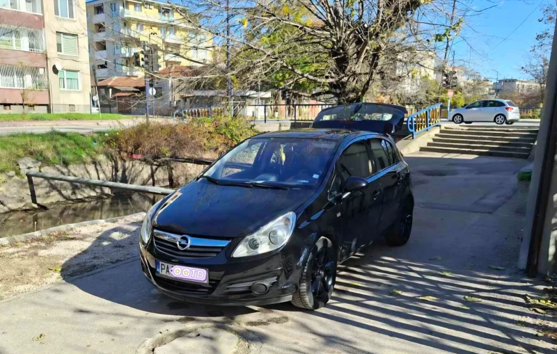 Opel Corsa, снимка 7 - Автомобили и джипове - 52893233
