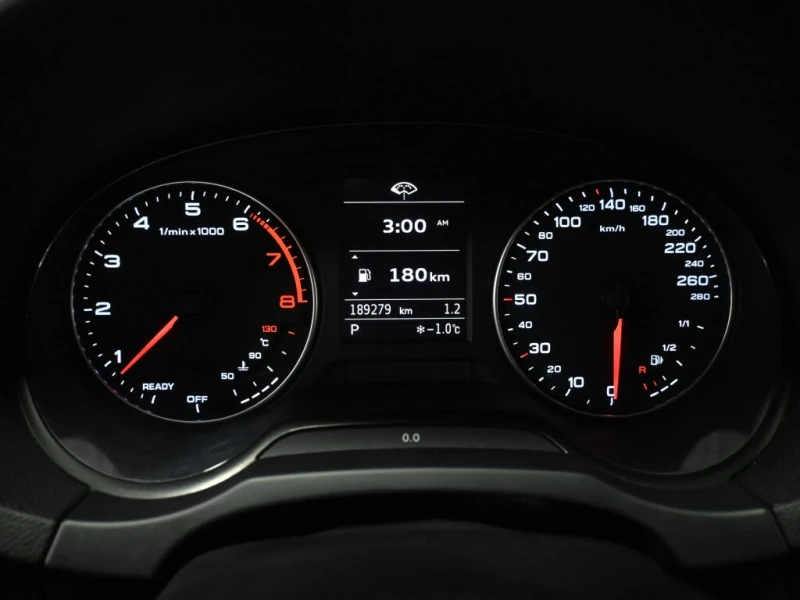 Audi A3 * No Accident Sunroof Heated Seats Push Button Sta, снимка 14 - Автомобили и джипове - 52827443