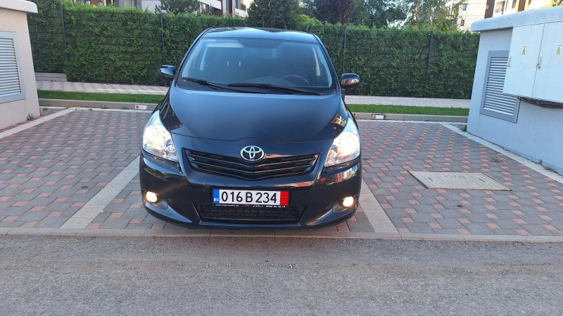Toyota Verso 7 места - 9950 лв. - 34387512 1