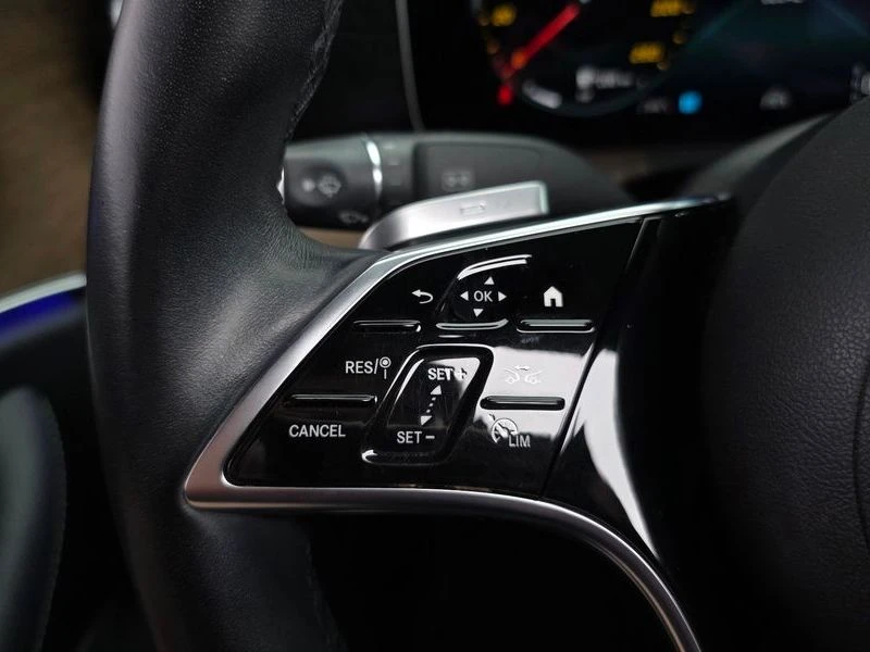 Mercedes-Benz E 250 2.0 Automatic, снимка 16 - Автомобили и джипове - 55838319