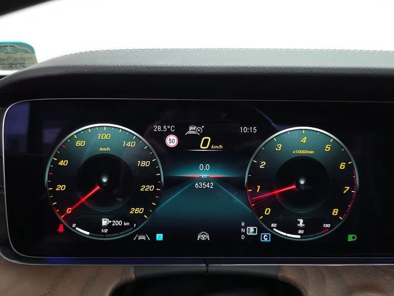 Mercedes-Benz E 250 2.0 Automatic, снимка 8 - Автомобили и джипове - 55838319