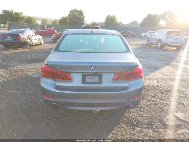 BMW 530 i * xDrive * CARFAX * ОПЦИЯ ЗА ФИНАНСИРАНЕ * , снимка 16 - Автомобили и джипове - 55845172