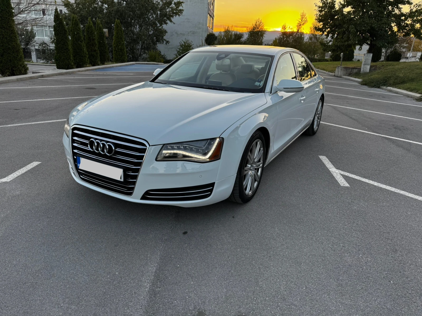 Audi A8 4.2 TDI - изображение 2