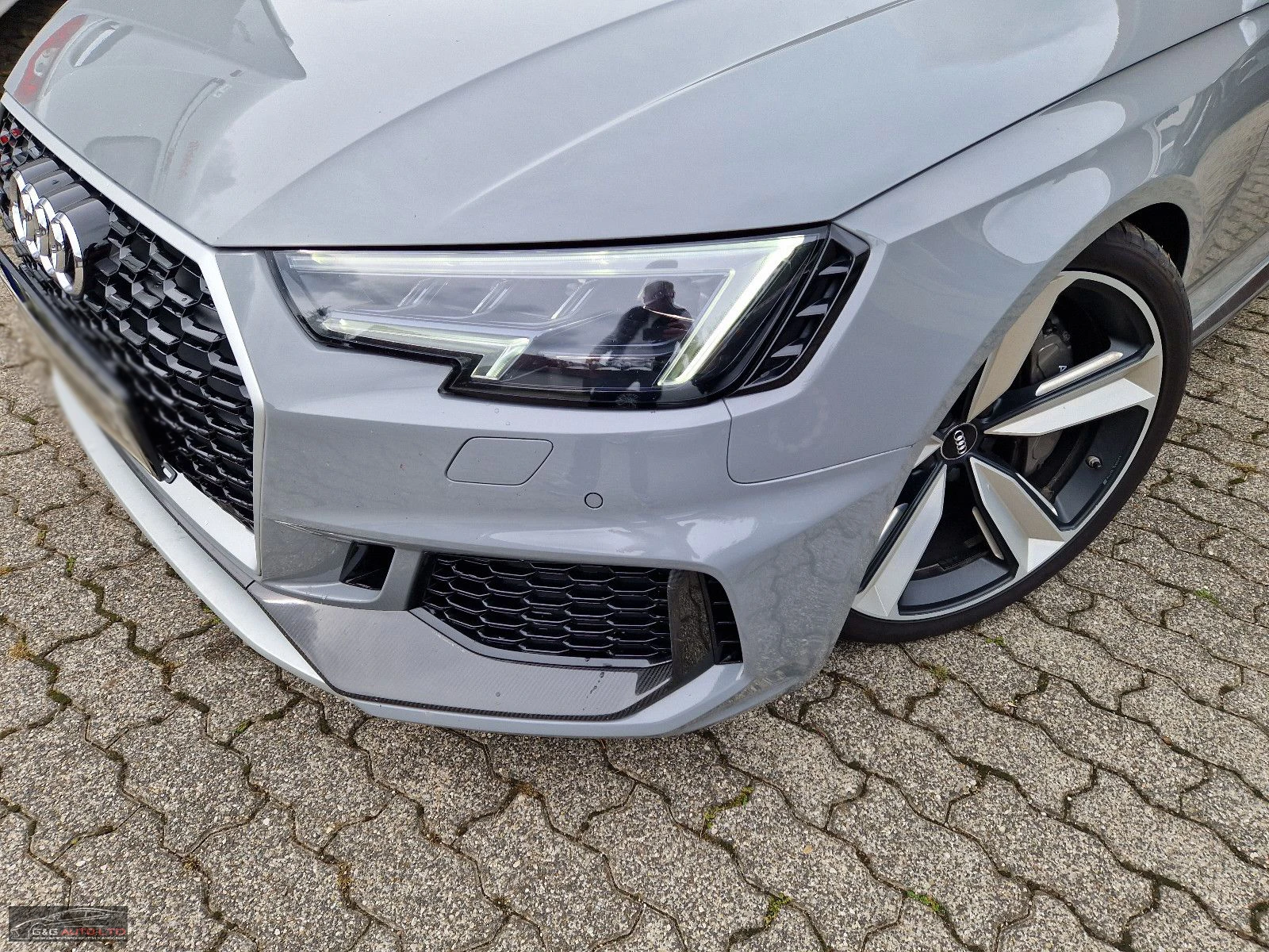 Audi Rs4 2.9TFSI/450HP/KERAMIC/NAVI/LED/CAM/KLESS/444v - изображение 2