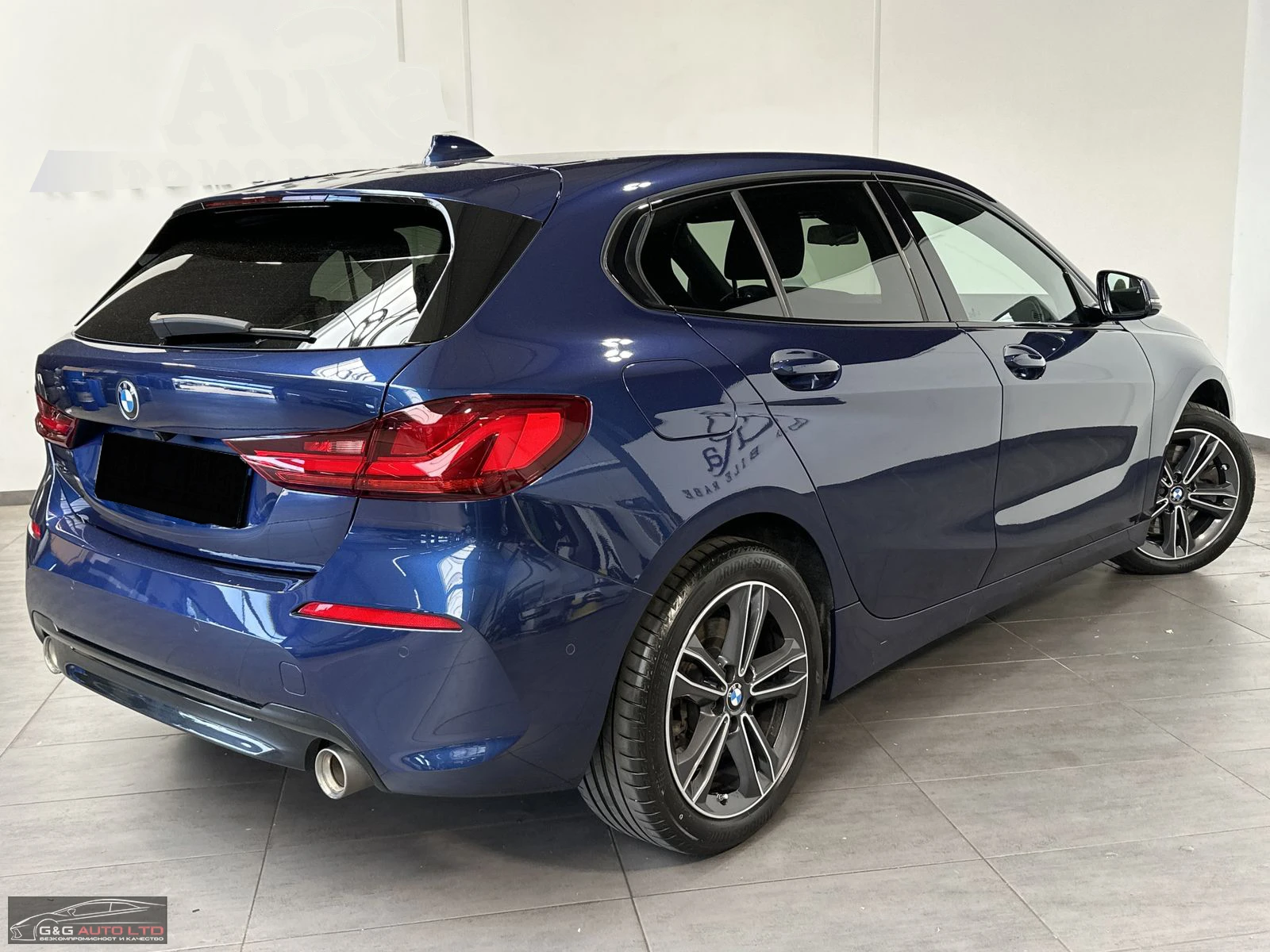 BMW 120 D/xDRIVE/190HP/SPORT-LINE/HEAD-UP/CAM/NAVI/213E - изображение 2