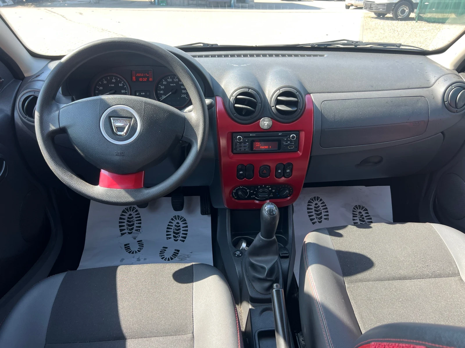 Dacia Sandero 1.6i GPL Лизинг - изображение 9