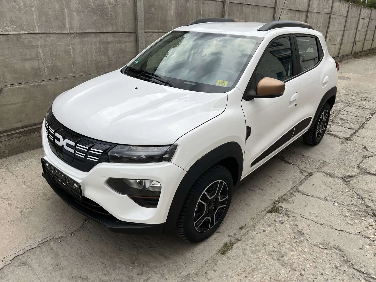Dacia Spring Top Extreme 65 kc CCS - изображение 8