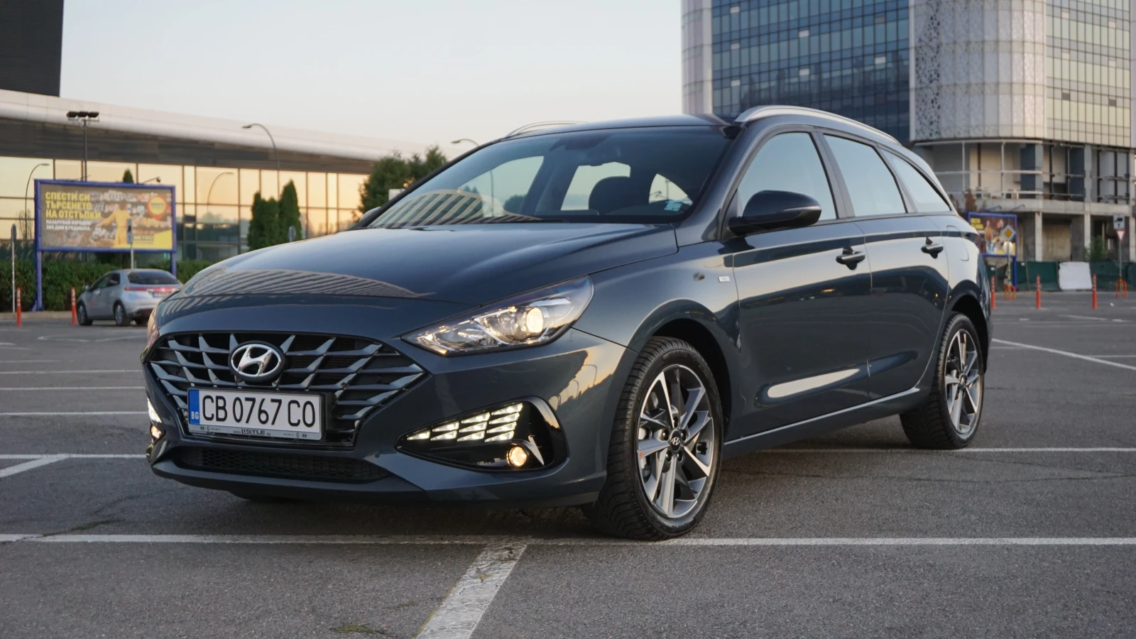 Hyundai I30 CW Trend Mild-Hybrid | Mobile.bg   1