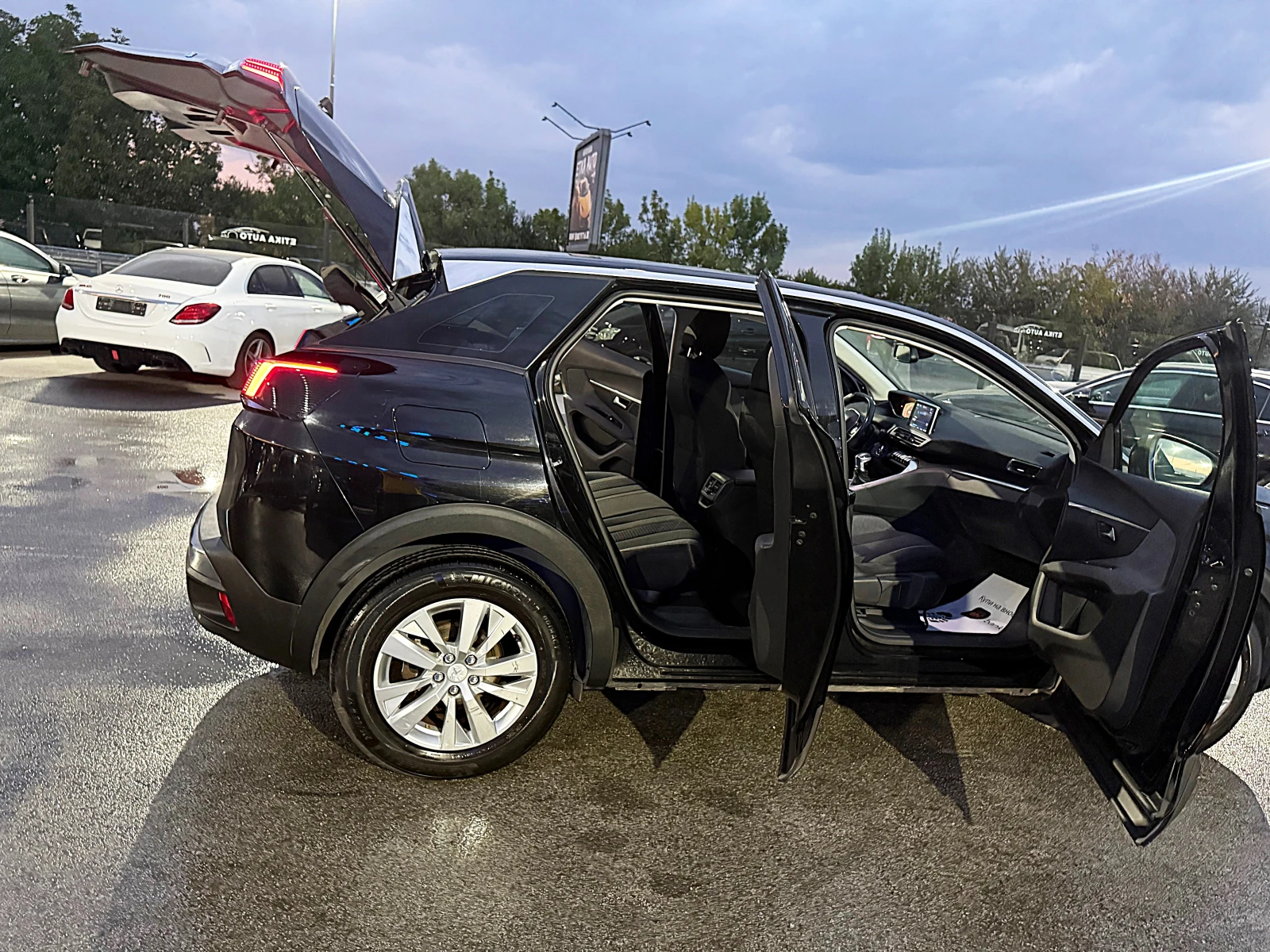 Peugeot 3008 PureTech Active-Distronik-Led-157749km-Сервизна Кн | Mobile.bg — изображение 17