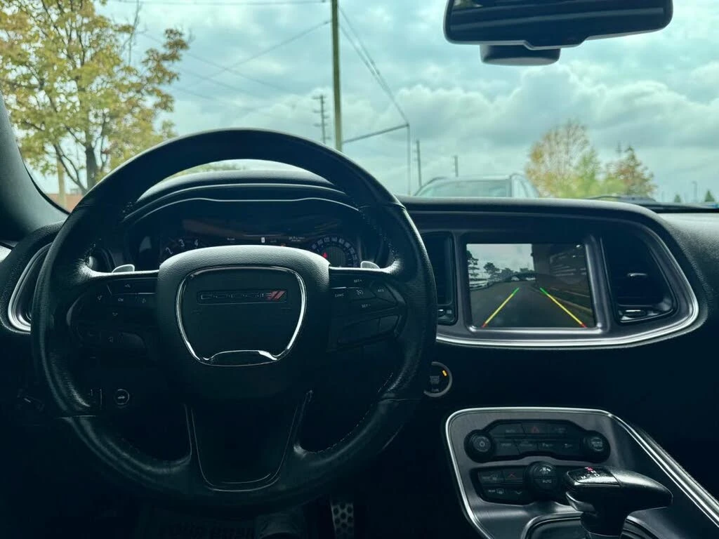 Dodge Challenger SXT Plus * RWD* АвтоКредит (ЦЕНА ДО БГ) - изображение 10