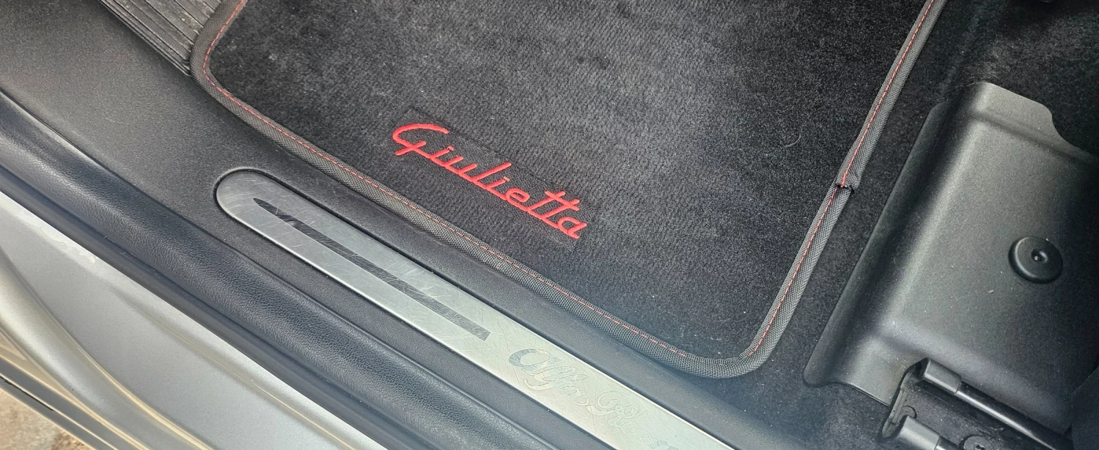 Alfa Romeo Giulietta | Mobile.bg   13