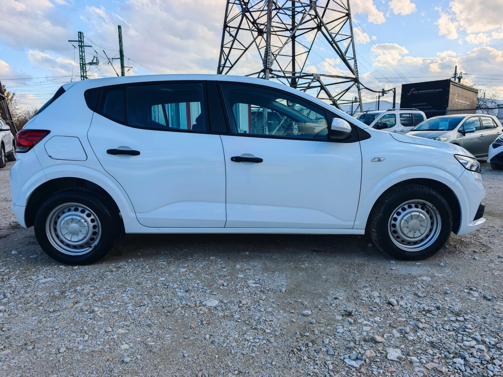 Dacia Sandero 2021г. EURO-6 - изображение 7