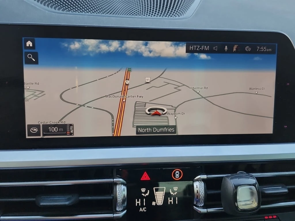 BMW 330 * 330I XDRIVE * CARFAX *  - изображение 10