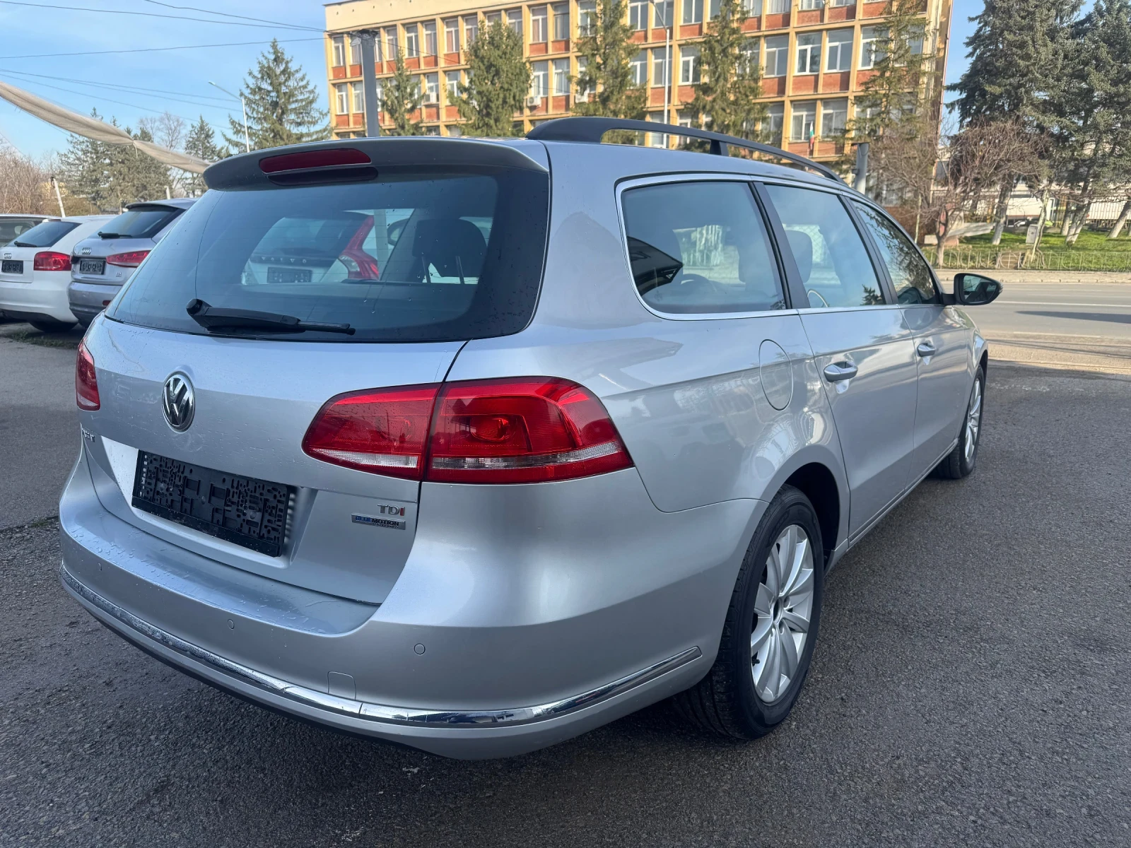 VW Passat  - изображение 6