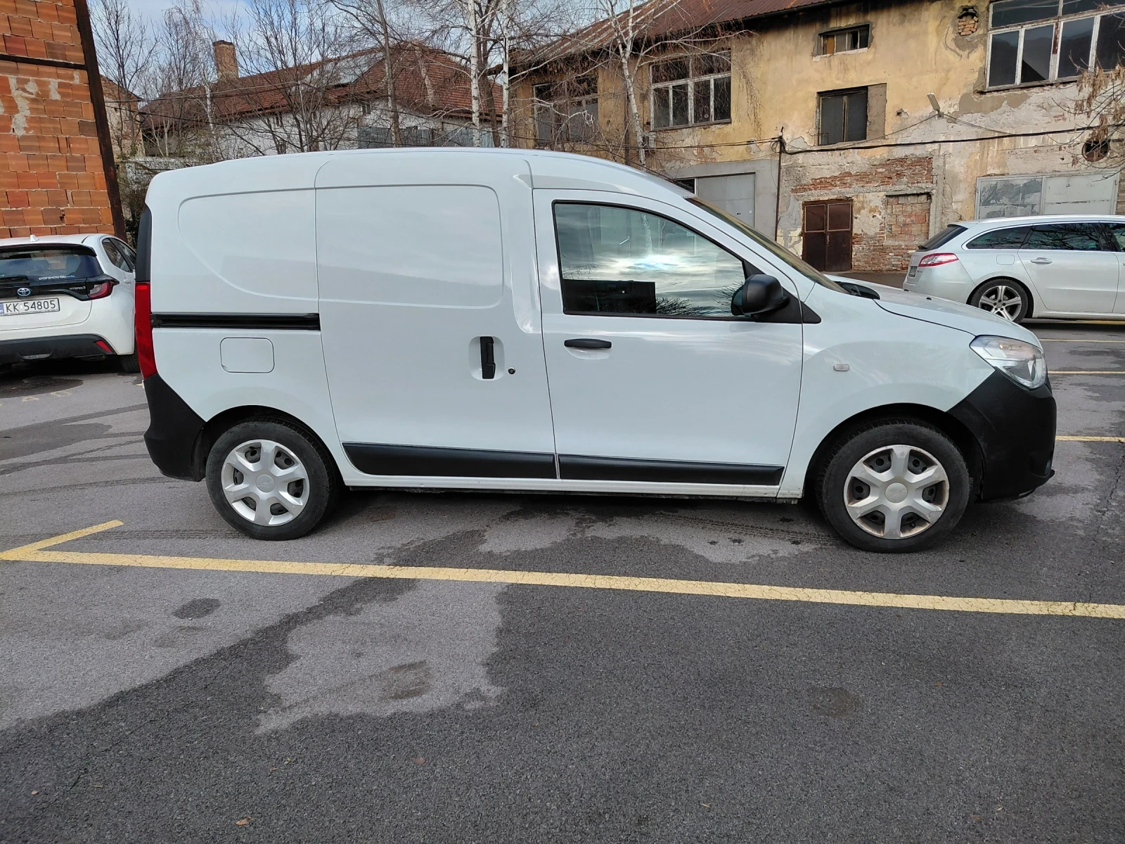 Dacia Dokker 1.6 ФАБРИЧНА ГАЗОВА LPG - изображение 3