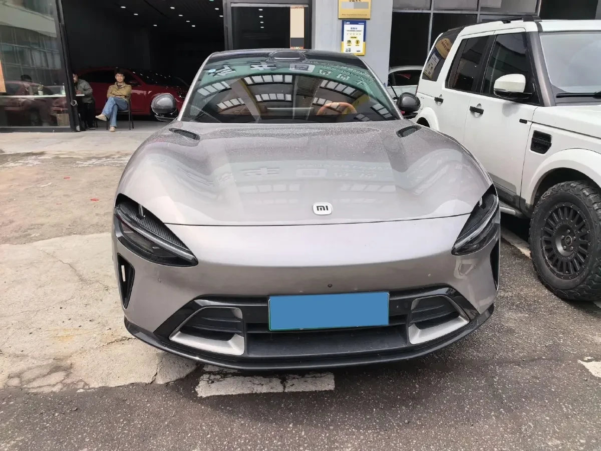 Xiaomi YU7, снимка 2 - Автомобили и джипове - 54043913