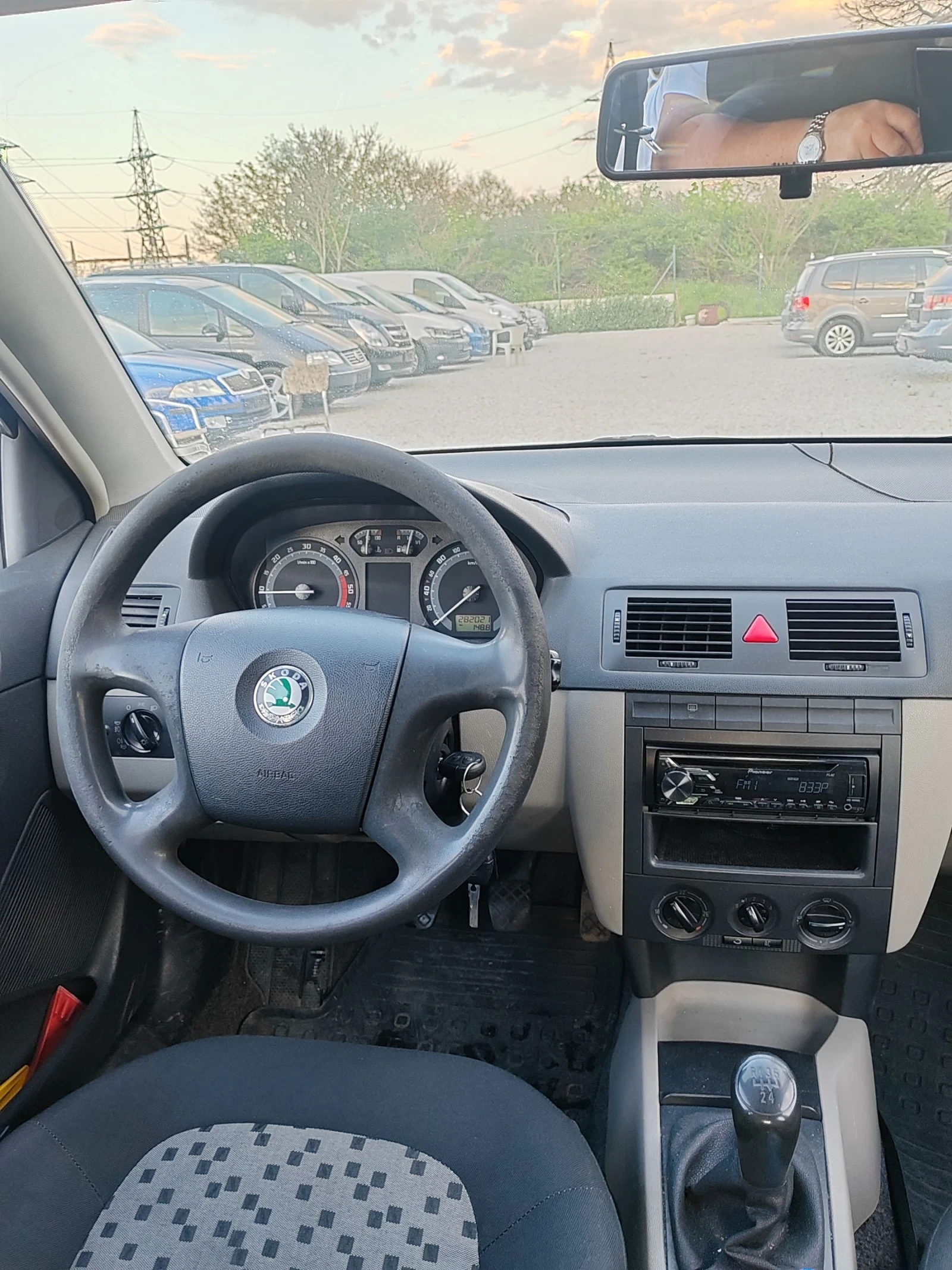 Skoda Fabia 1.9, 64к.с., снимка 9 - Автомобили и джипове - 54346810