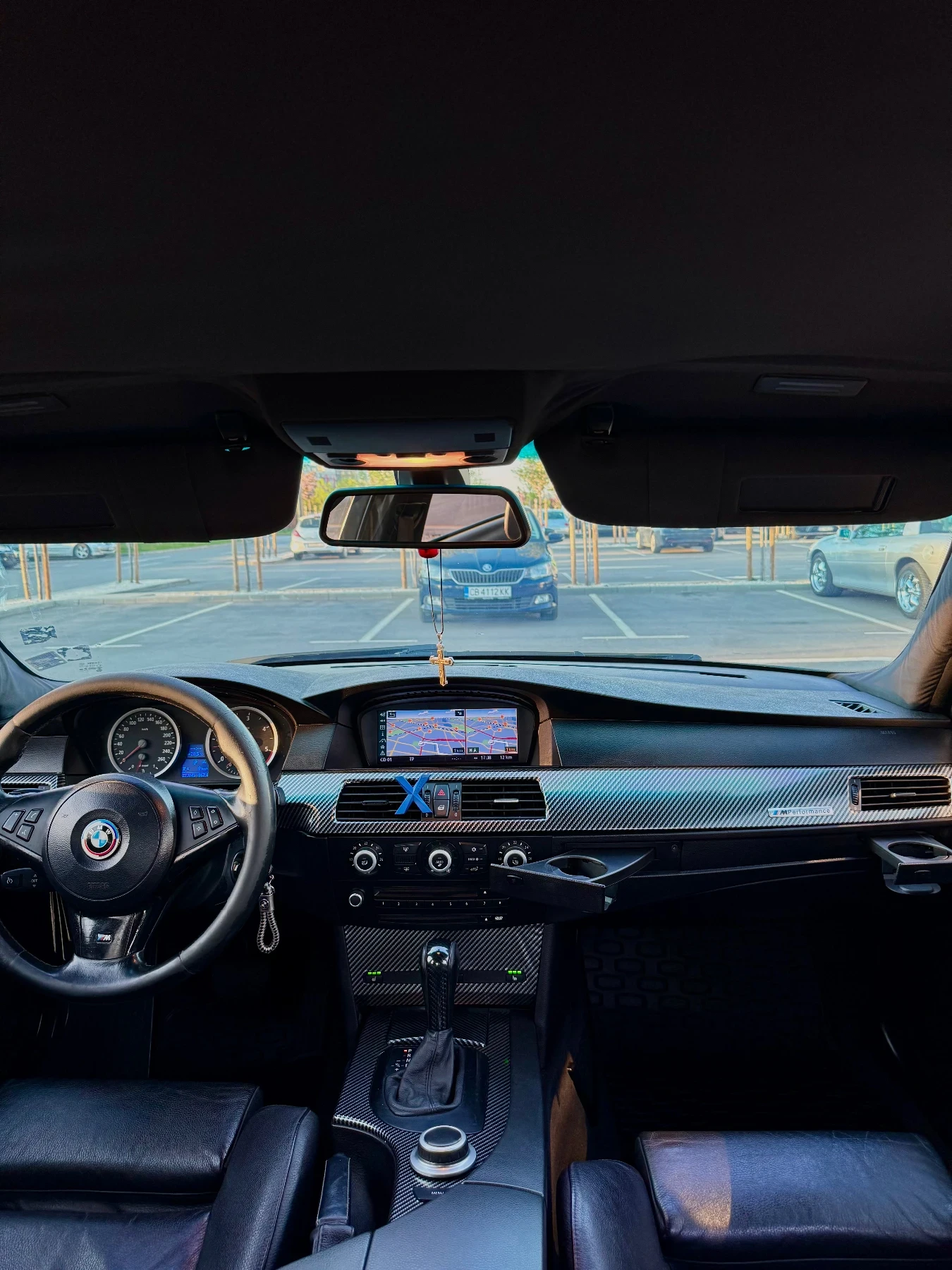 BMW 530, снимка 8 - Автомобили и джипове - 54417225