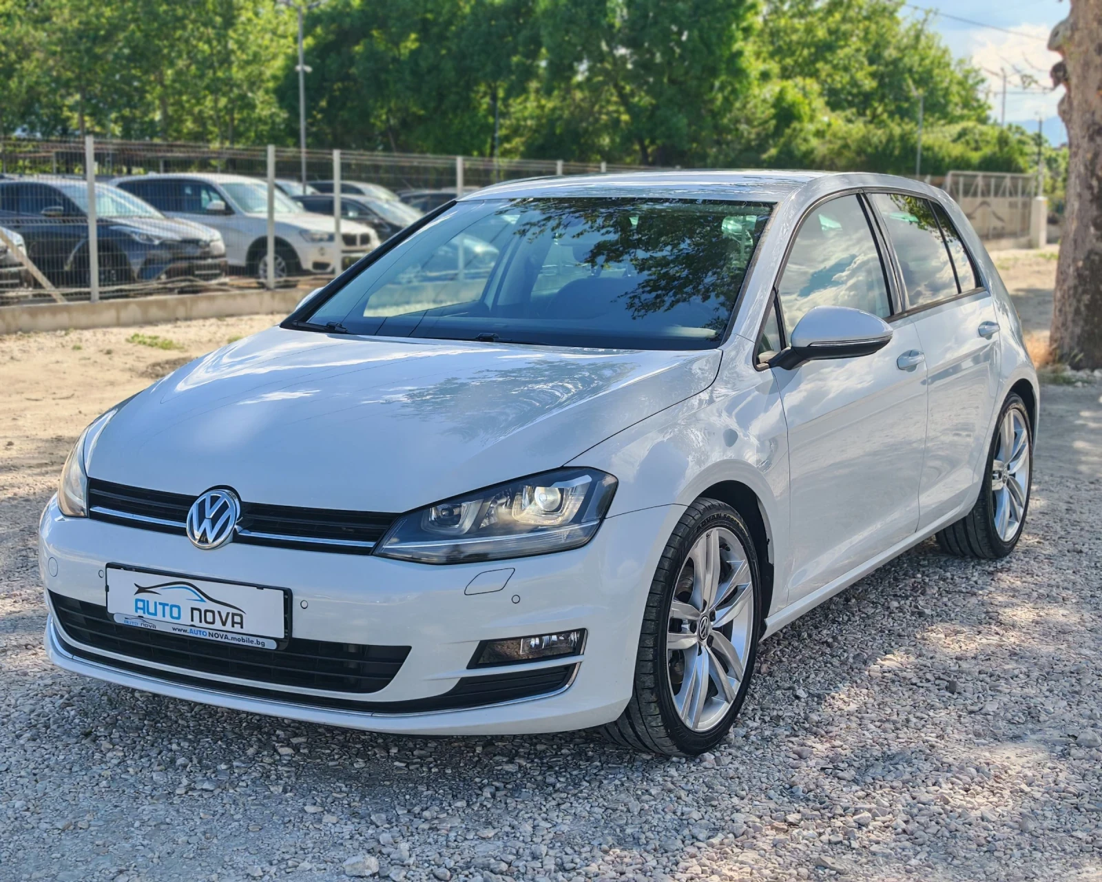 VW Golf 2.0 150 К.С. HIGHLINE!АВТОМАТИК! БЕЗ АНАЛОГ!, снимка 3 - Автомобили и джипове - 54571153
