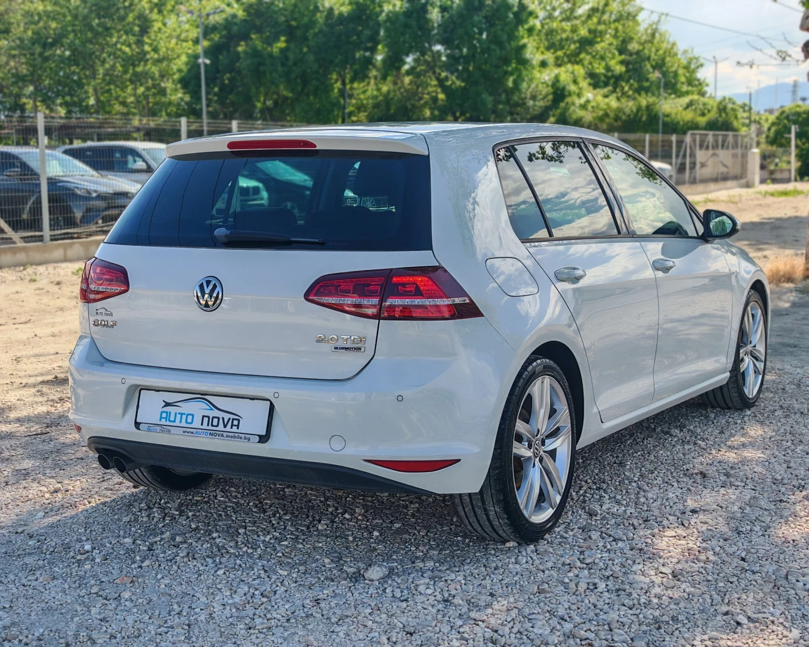 VW Golf 2.0 150 К.С. HIGHLINE!АВТОМАТИК! БЕЗ АНАЛОГ!, снимка 5 - Автомобили и джипове - 54571153