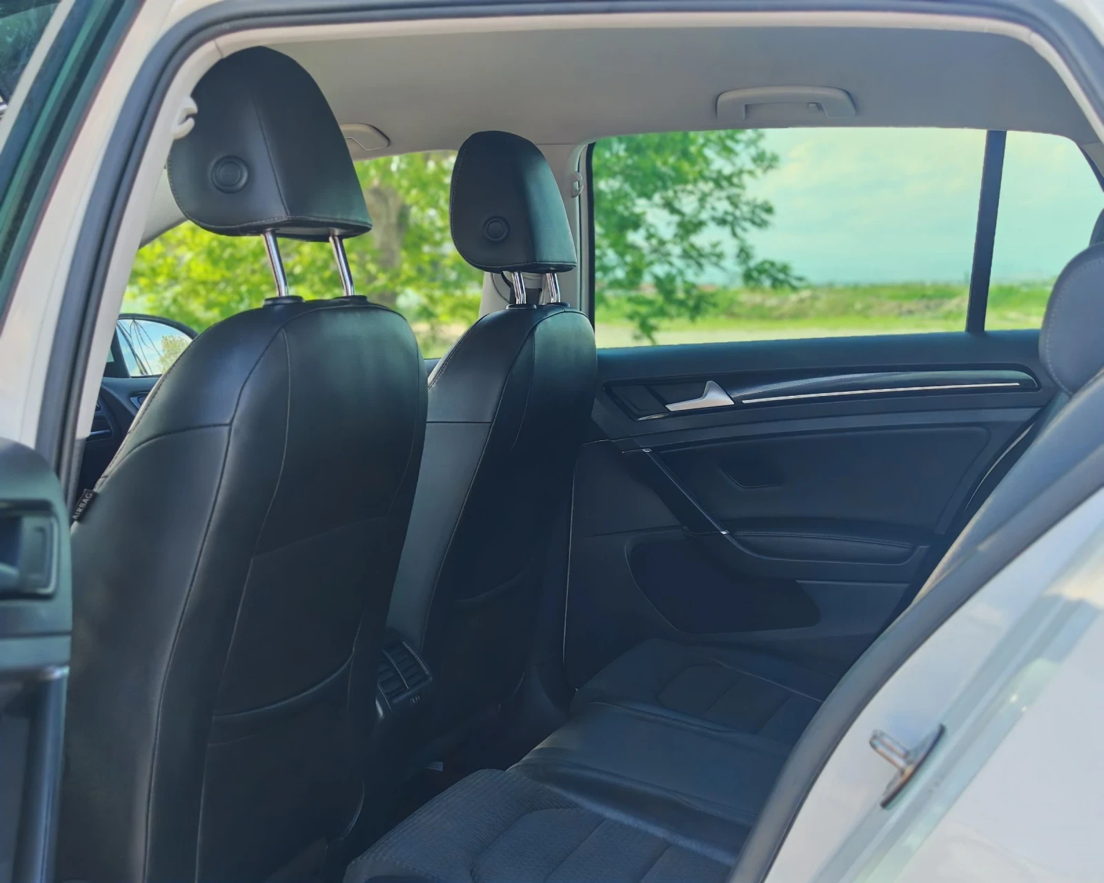 VW Golf 2.0 150 К.С. HIGHLINE!АВТОМАТИК! БЕЗ АНАЛОГ!, снимка 12 - Автомобили и джипове - 54571153