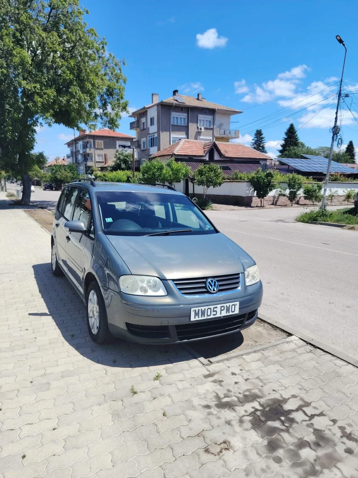 VW Touran 2.0TDI 140 6 СКОРОСТИ ВНОС ОТ АНГЛИЯ