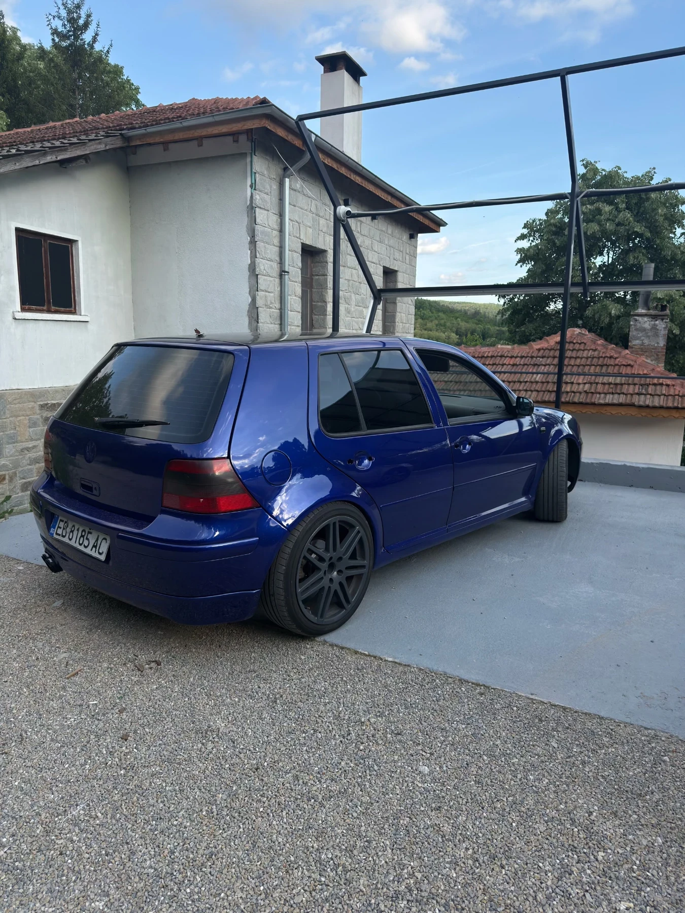 VW Golf 1.8T, снимка 2 - Автомобили и джипове - 54810665