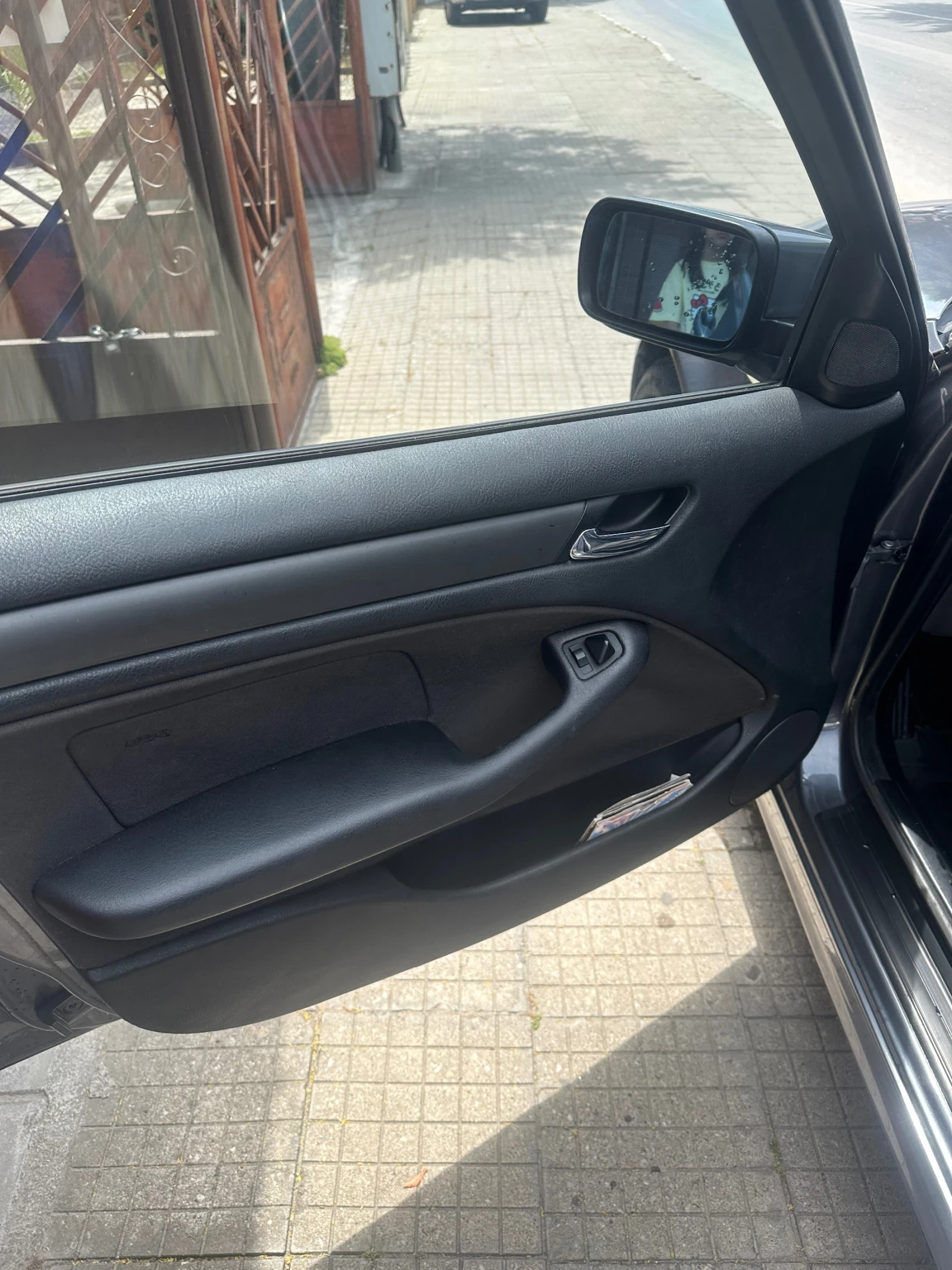 BMW 320, снимка 11 - Автомобили и джипове - 54954592