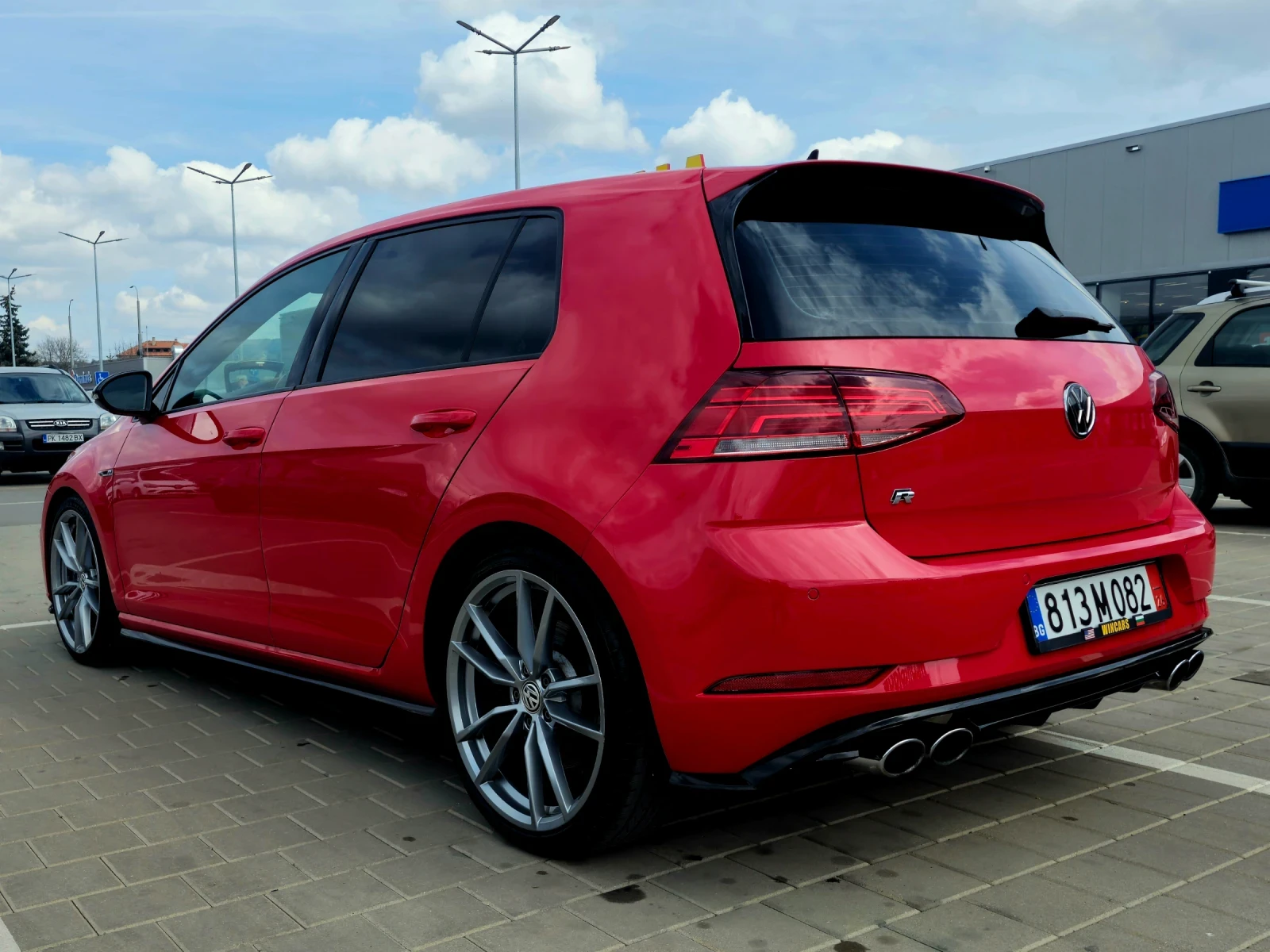 VW Golf 7.5 R, снимка 4 - Автомобили и джипове - 55081288