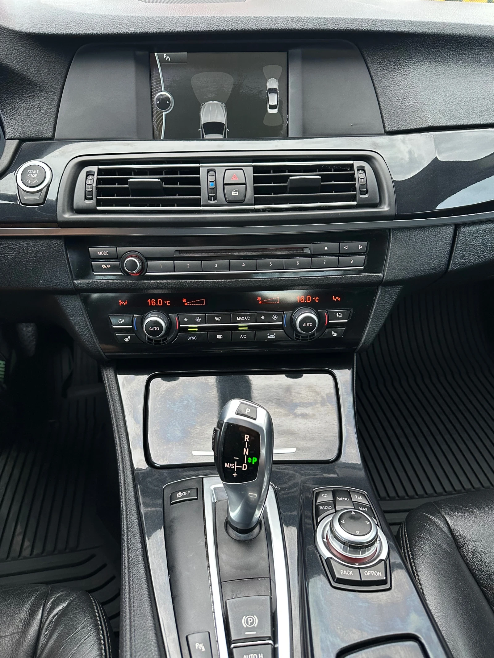 BMW 520 d 208 000 Реални км!, снимка 14 - Автомобили и джипове - 55139064